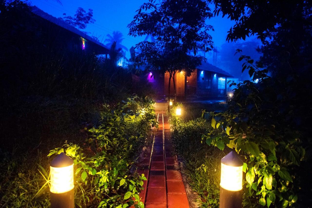Hotel Stone Hills Kannur Exterior foto