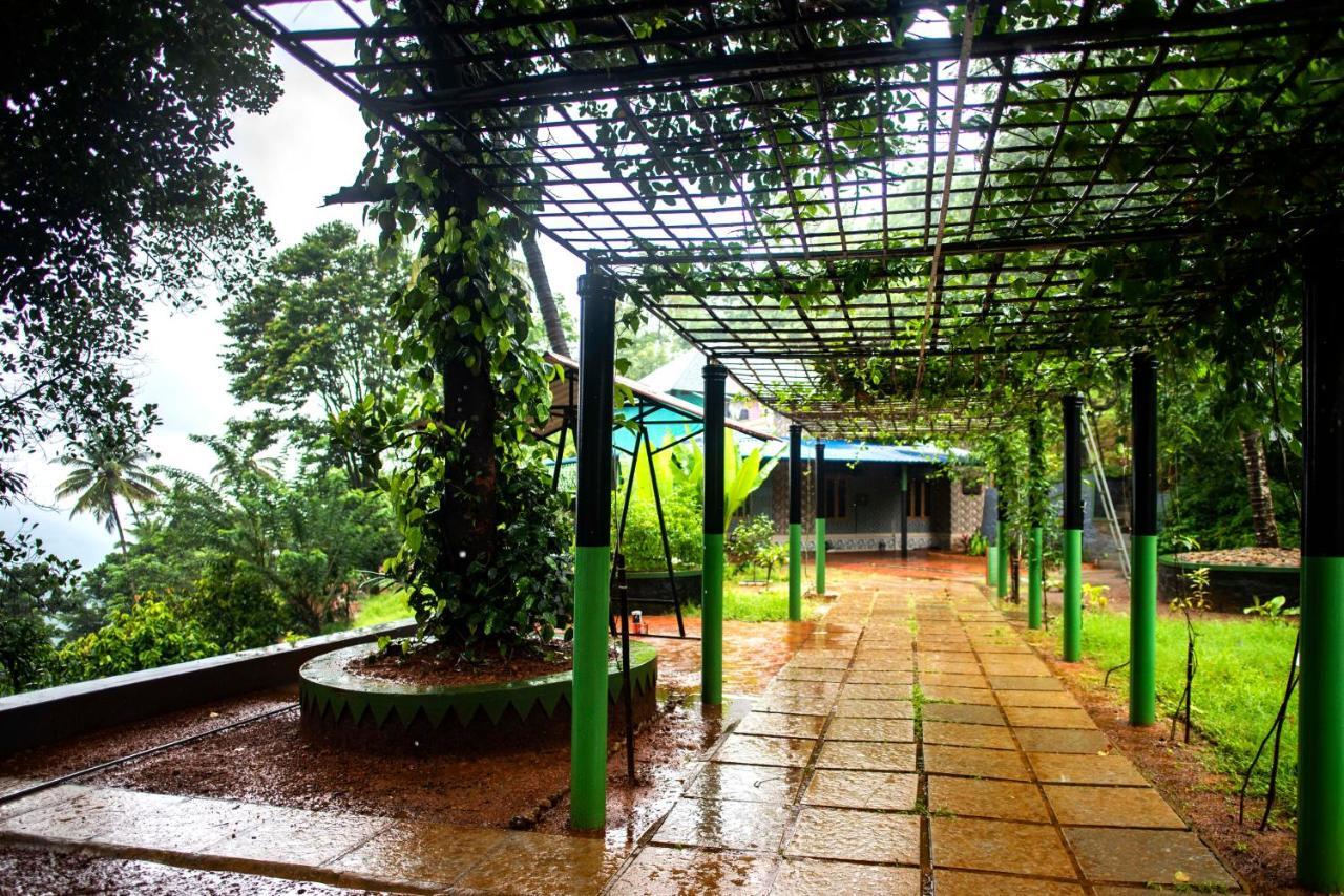 Hotel Stone Hills Kannur Exterior foto