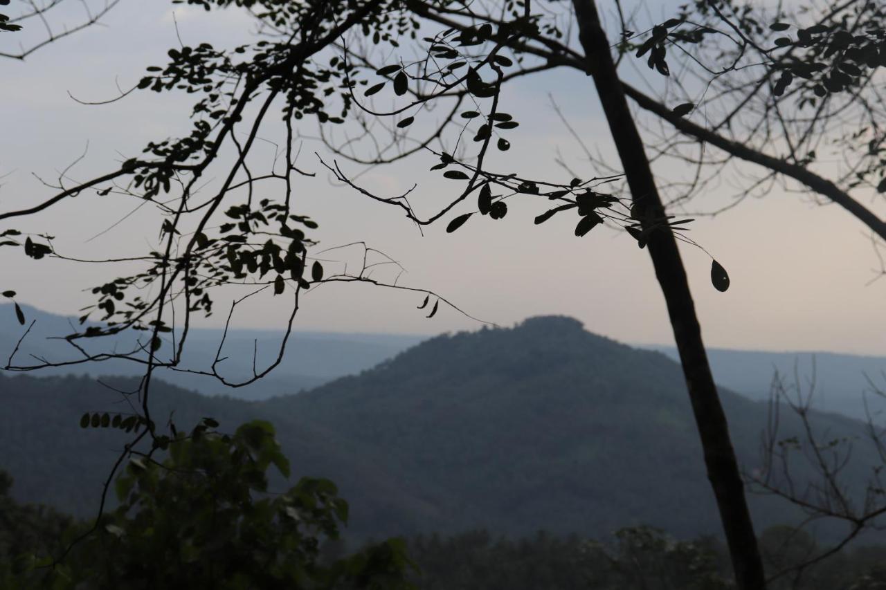 Hotel Stone Hills Kannur Exterior foto