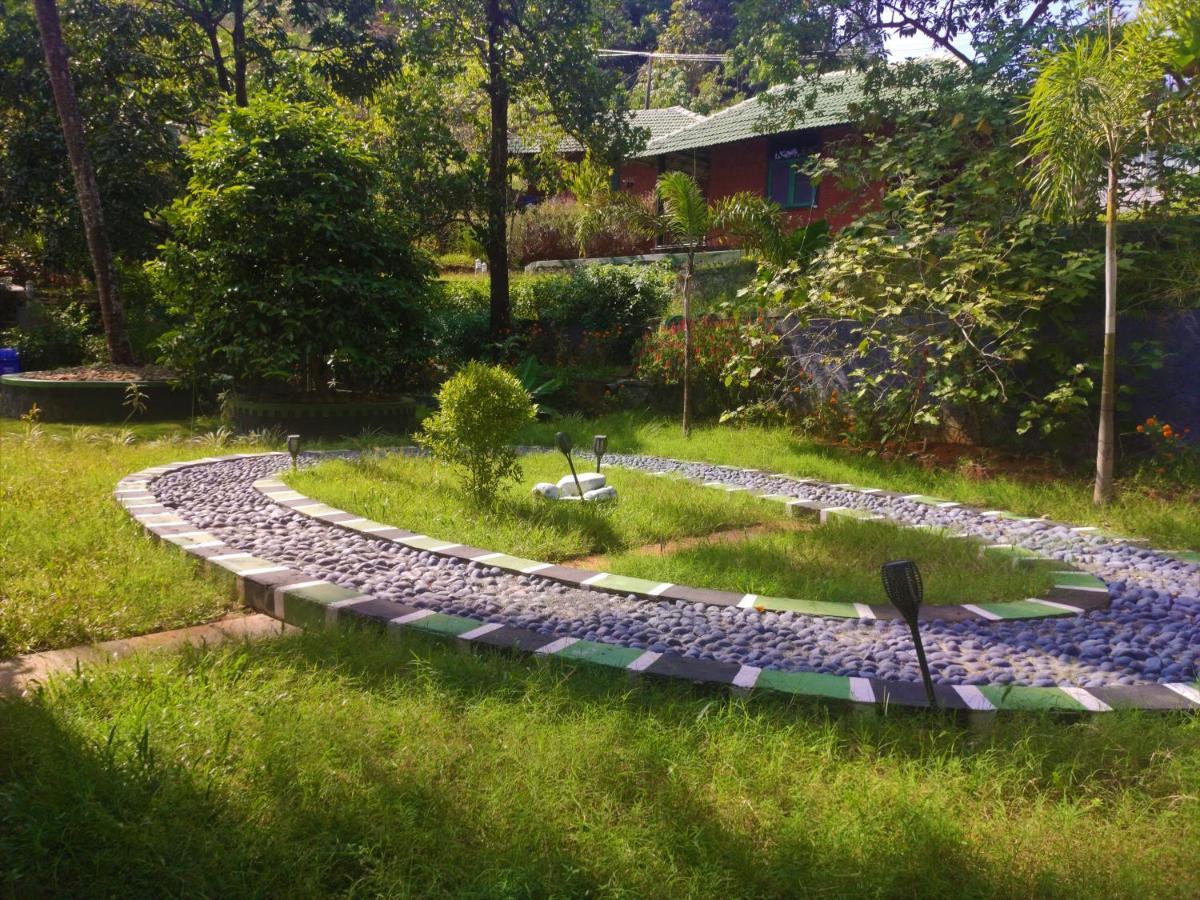 Hotel Stone Hills Kannur Exterior foto
