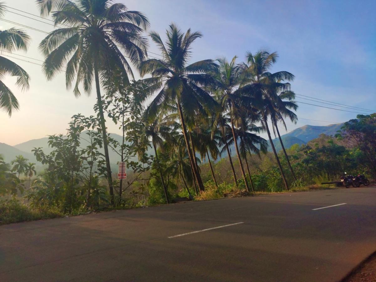 Hotel Stone Hills Kannur Exterior foto