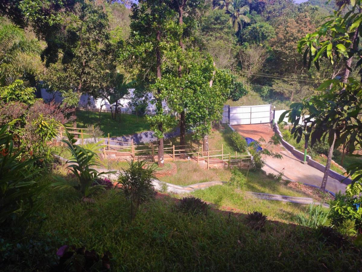 Hotel Stone Hills Kannur Exterior foto